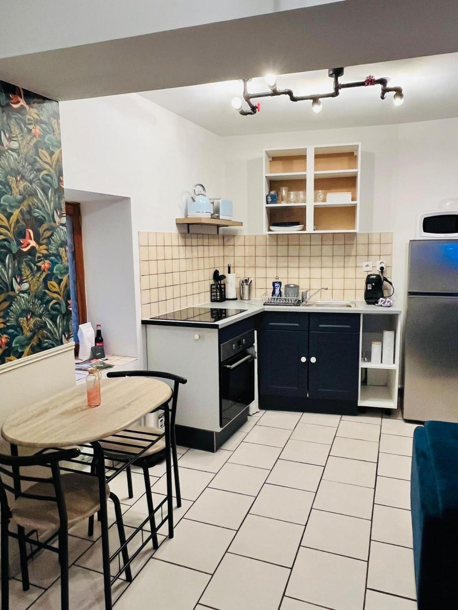 Duplex Charmant Au Coeur De Levroux Dış mekan fotoğraf